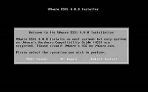 VMware ESXi Server Nedir? Aslında Unix temelinde kullanılan, sunucuyu sanallaştırmaya yarayan bir yazılım diyebiliriz kısaca.